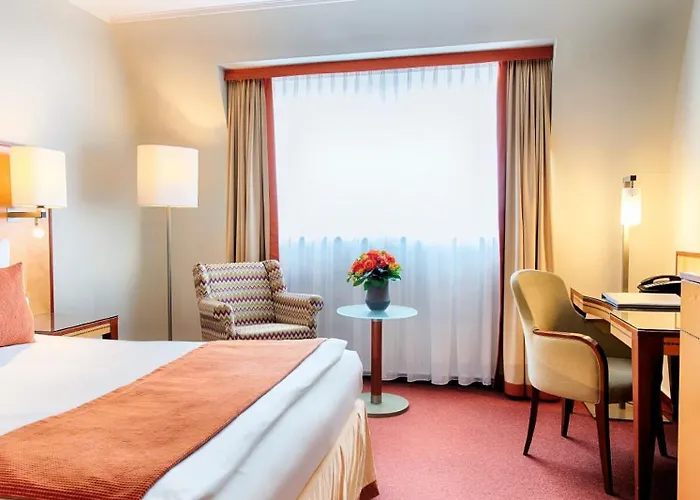 The Q - Quadro City Hotel